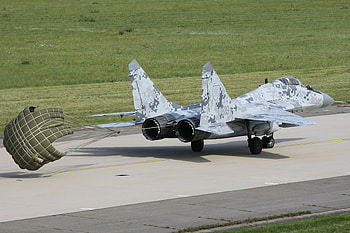 Braking Help, digi, fulcrum, 0619, 29, camouflage, mig, slovakia HD wallpaper
