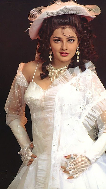 Mamata Kulkarni, bollywood actress HD phone wallpaper