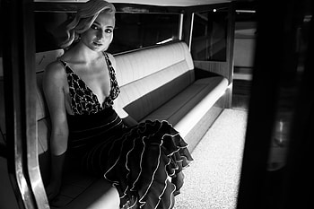 Sophie Turner 2018 Monochrome, sophie-turner, celebrities, girls, monochrome, black-and-white HD wallpaper