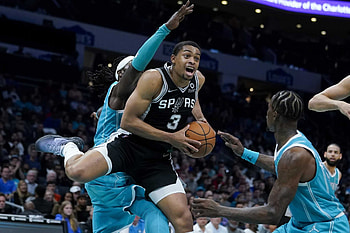 Spurs vs Hornets, Keldon Johnson HD wallpaper