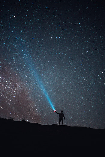 Night, Dark, Shine, Light, Silhouette, Starry Sky, Flashlight HD phone wallpaper