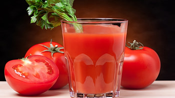 Celery tomato cocktail, Refreshing drink, Full , Drink graphy HD wallpaper
