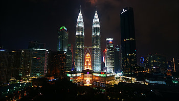 Petronas Twin Towers, Urban skyline, Malaysia, Stock footage HD wallpaper