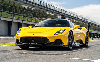 2022, Maserati MC20 Coupe, M165, , front view, exterior, yellow sports coupe, yellow MC20 Coupe, italian supercars, Maserati HD wallpaper