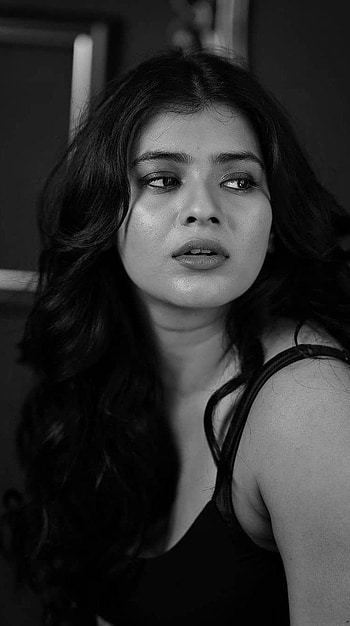 Hebah Patel, telugu actress, sexy seductive HD phone wallpaper