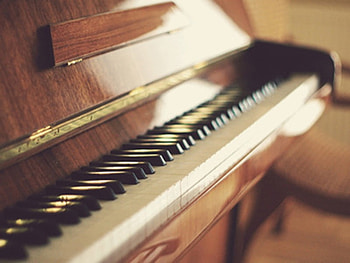 Piano, , chocolate, black and white HD wallpaper