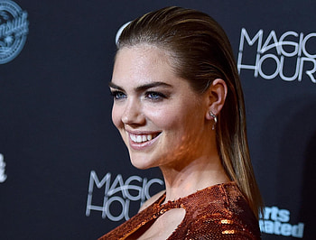 Smile, pretty, fashion model, Kate Upton HD wallpaper