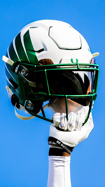 Ducks helmet, Oregon HD phone wallpaper