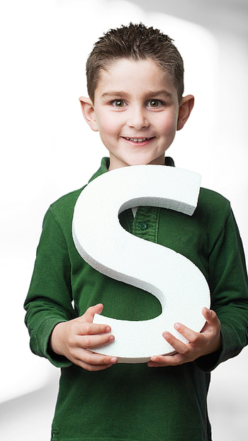 S For Lively, Kids Holding Letter S, letter s HD phone wallpaper
