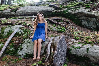 sitting in the forest, blue, women, girl, forest HD wallpaper