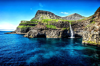 Hawaii background, , Waterfall wonders, Island paradise HD wallpaper