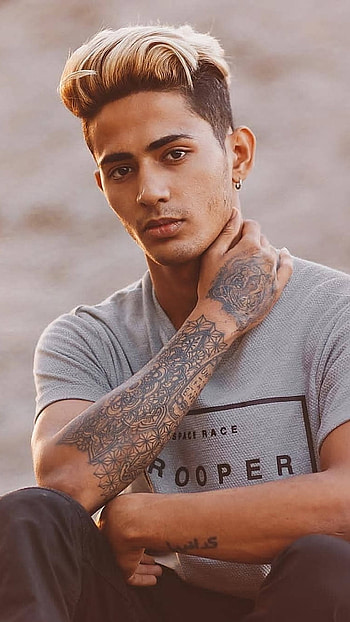Danish Zehen, Danish, Tiktoker HD phone wallpaper