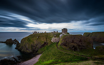 Ruins of Castle, ruin, sky, nature, Castle HD wallpaper
