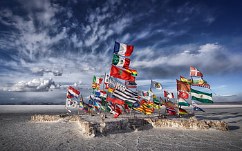 Lake Salar De Uyuni, Salt flags, Bolivia HD wallpaper