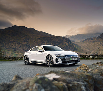 Audi e-tron GT quattro 2021, car, Audi, Audi E-Tron GT Quattro, electric car, white car HD wallpaper
