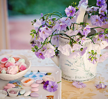 Flowers, Bouquet, Tray, Sweets, Dragee HD wallpaper