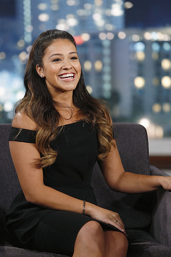 Gina Rodriguez, Flawless fashion, Celebrity style, Jane the Virgin icon HD phone wallpaper