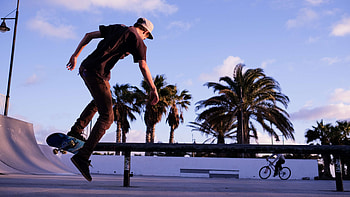Kickflip, Skateboarding HD wallpaper