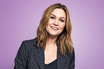 Julia Stiles, Movies, Net worth, Height HD wallpaper