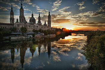 Basilica of Our Lady of the Pillar, Spain HD wallpaper