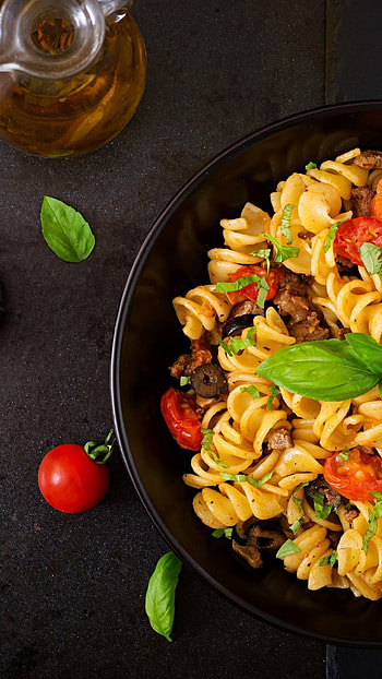 Vibrant pasta , Top view pasta, and Sony Xperia delights, Pasta and vegetables HD phone wallpaper