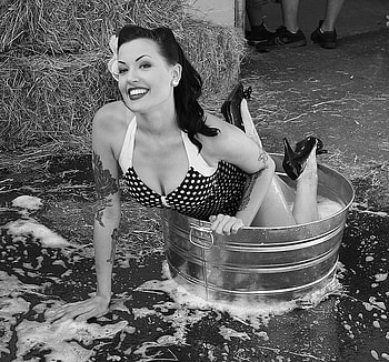 Laundry Day, wash, suds, laundry, clean HD wallpaper