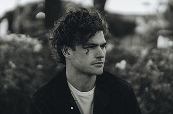 Vance Joy (Music), Creative projects, Multitalented artist, Insightful conversations HD wallpaper