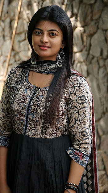 Anandi, tamil actress HD phone wallpaper