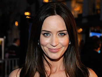 Emily Blunt, background , cat HD wallpaper