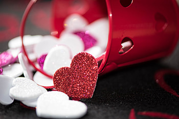 Love, Shine, Brilliance, Heart, Tinsel, Sequins HD wallpaper