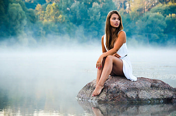 Brunette, girl, model, people, woman HD wallpaper
