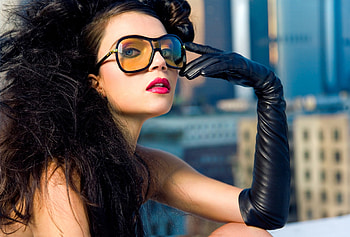 Beauty, model, black, sunglasses, brunette, red, gloves, lips, woman, girl HD wallpaper