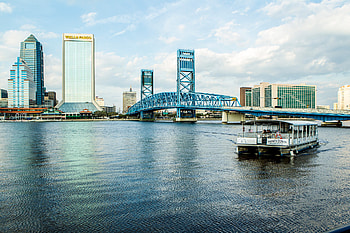 Parking and transit, Downtown Jacksonville, Convenient transportation, Easy access HD wallpaper