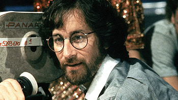Steven Spielberg, Controversial movie ban, New project, Well-known director HD wallpaper