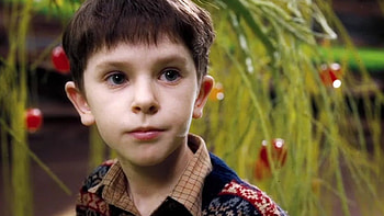 Freddie Highmore as Charlie, Celebrity news, Yagaloo, Promi news HD wallpaper