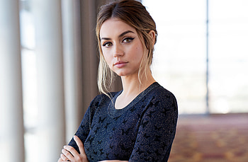 Ana de Armas, crossed arms, beautiful HD wallpaper