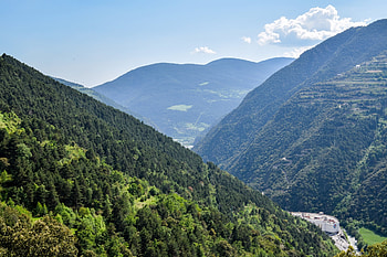 Andorra travel stories, Travel blogs, Exciting adventures, Reisedepeschen feature HD wallpaper