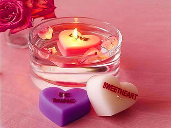 Candles of Love, love quotes, purple, white, roses, red, candles, flame HD wallpaper