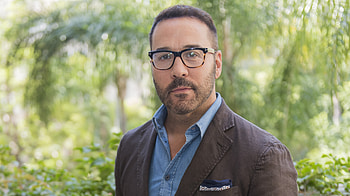 Jeremy Piven, Sexual misconduct allegations, Three women HD wallpaper