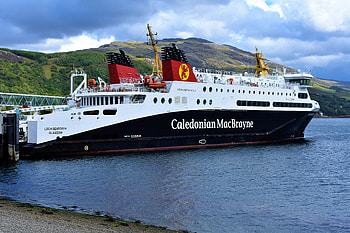 Ullapool Ferry - Scotland, Scottish Highlands, Scotland, Caledonian MacBrayne, Ullapool Ferry, Scottish Ferries HD wallpaper
