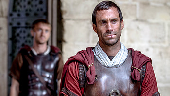Joseph Fiennes, Playing a skeptic, Risen movie, Christianity Today HD wallpaper