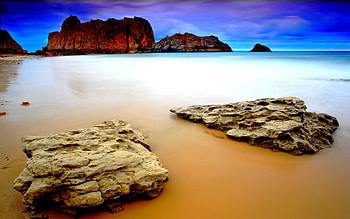 SEA SHORE, sea, clouds, rocks, evening, stones, beach HD wallpaper
