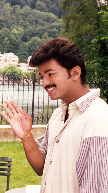 South Actor Vijay, vijay, tamil actress HD phone wallpaper
