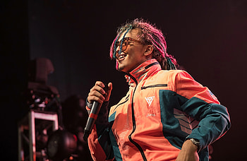 Lil Pump, WestJet's response, Gucci Gang diss, Marketing backlash HD wallpaper