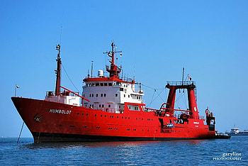 Red Ship, cool HD wallpaper