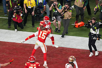 Kansas City Chiefs Super Bowl Moment - NFL Sports, Sports, football, NFL, super bowl, Kansas City Chiefs HD wallpaper