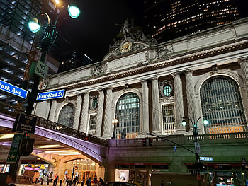 Grand Central Station, Samsung Galaxy Note 9, Lifestyle with technology, Mobile device HD wallpaper