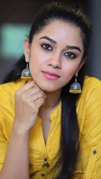 Mirnalini Ravi, South, Heroine HD phone wallpaper