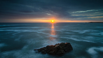 Sea Sunrise, sunrise, ocean, Firefox theme, sea, sky, serene, sunset HD wallpaper