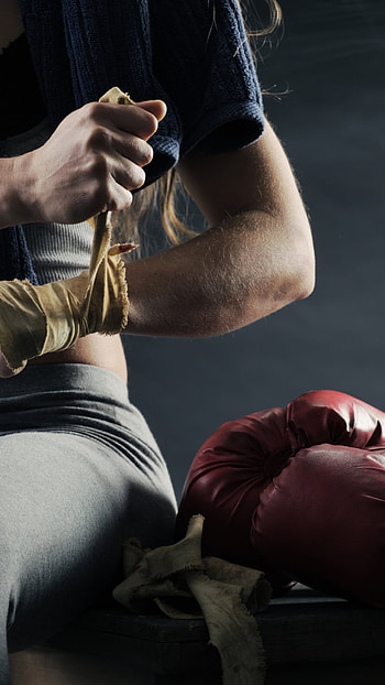 Sport girl, Boxing gloves, Sports , collection HD phone wallpaper